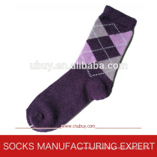 Ladies′ Argyle Patterned Cotton Socks (UBUY-045)